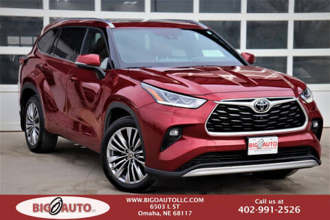2021 Toyota Highlander for sale at Big O Auto LLC in Omaha NE