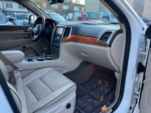 2011 Jeep Grand Cherokee Overland