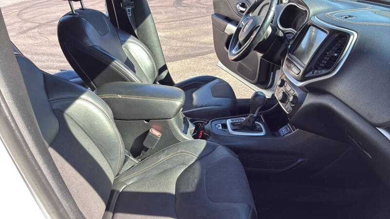 2018 Jeep Cherokee Latitude Plus