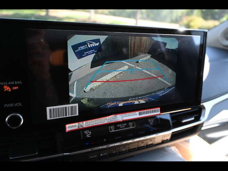 2025 Toyota Sienna XLE 7-Passenger