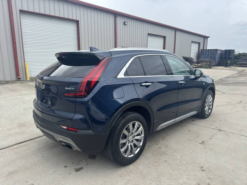 2020 Cadillac XT4 Premium Luxury