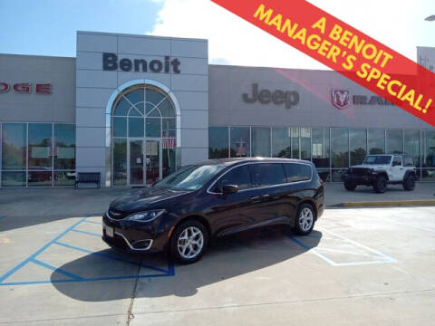 2018 Chrysler Pacifica for sale at Wheelmart in Leesville LA