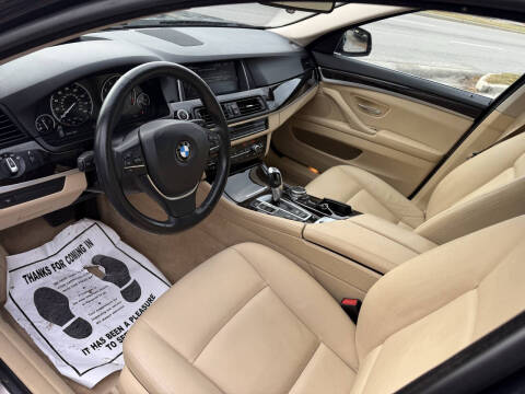 2015 BMW 5 Series 528i xDrive