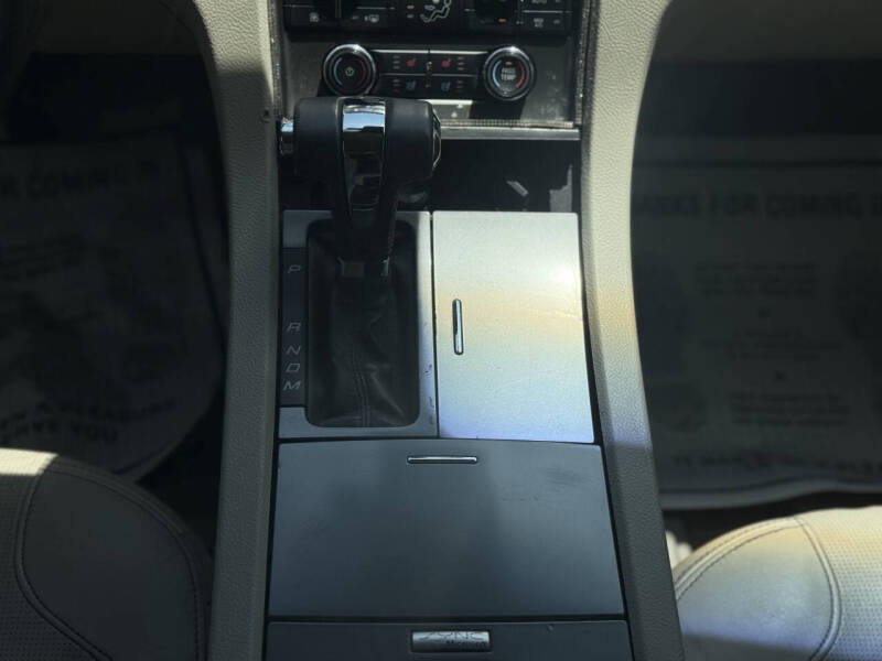 2011 Ford Taurus Limited