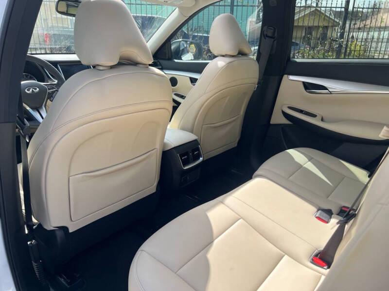 2021 Infiniti QX50 Luxe