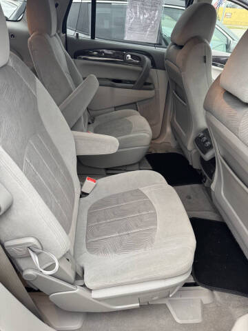 2017 Buick Enclave Convenience