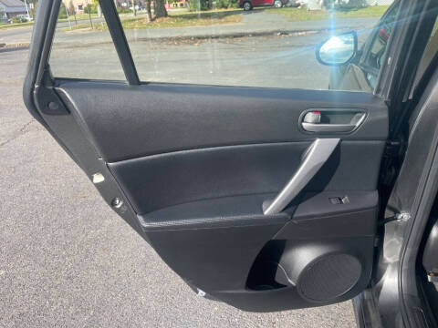 2011 Mazda MAZDA3 s Grand Touring