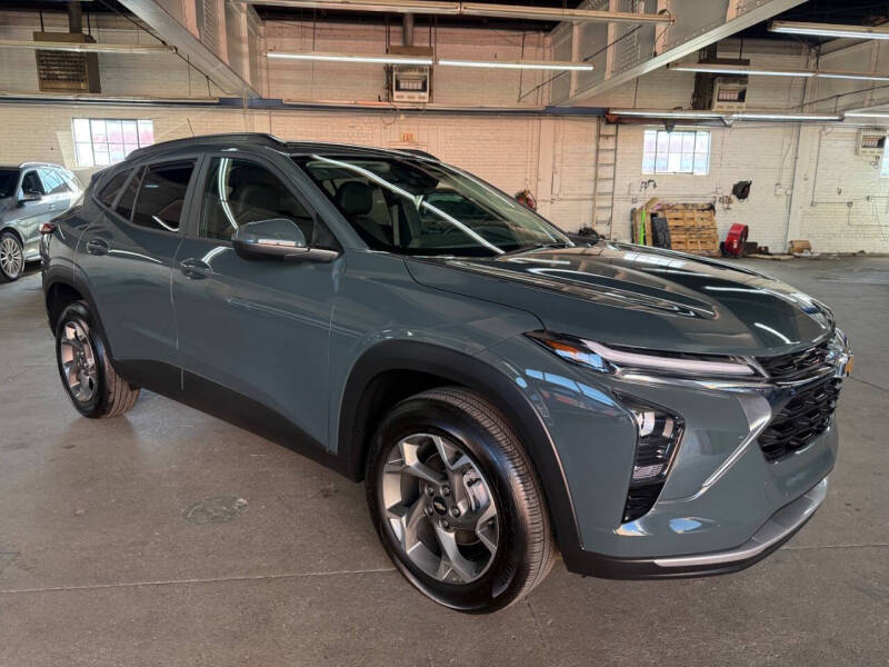 2025 Chevrolet Trax LT