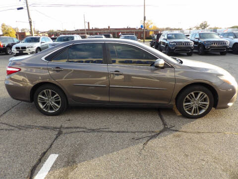 2017 Toyota Camry SE