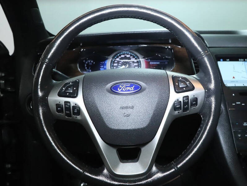 2016 Ford Taurus Limited