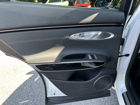 2026 Genesis GV70