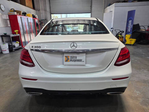 2019 Mercedes-Benz E-Class E 300