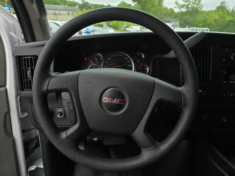 2023 GMC Savana 2500