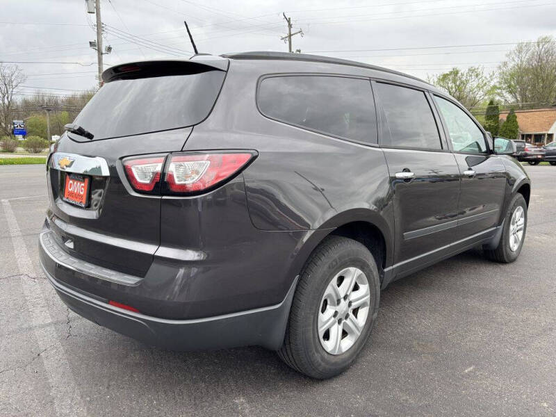 2017 Chevrolet Traverse LS