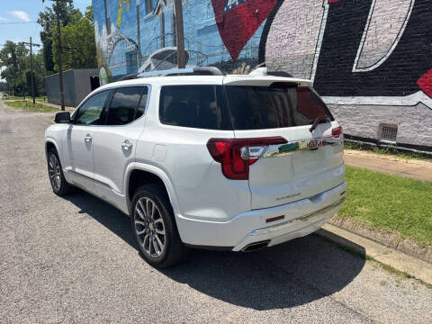 2021 GMC Acadia Denali