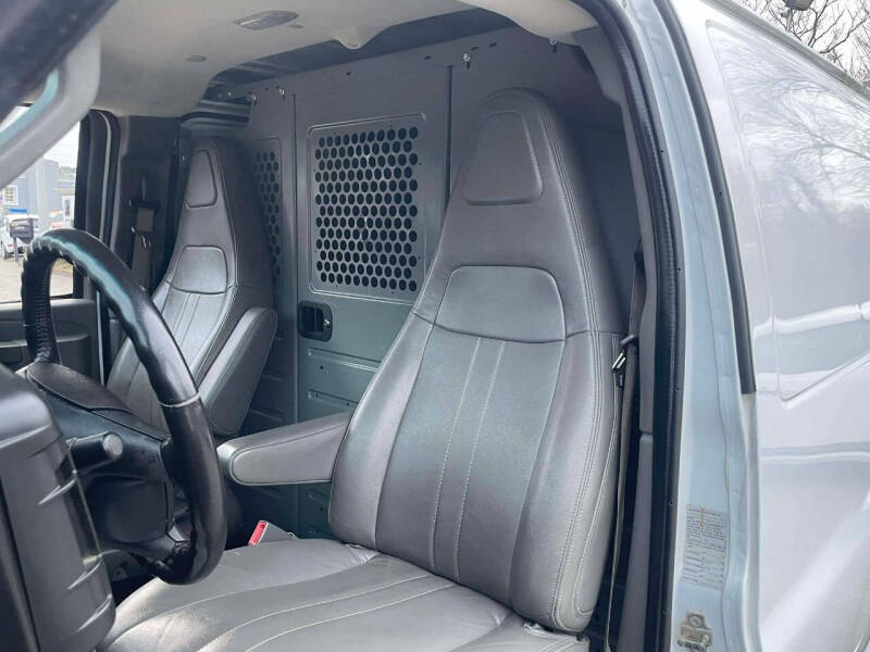 2020 Chevrolet Express 2500