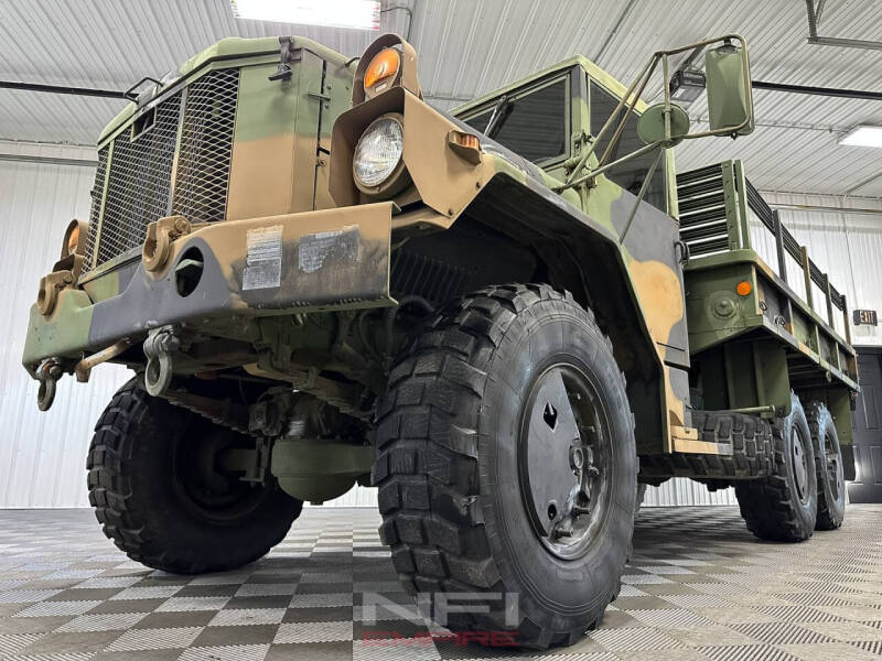 1990 AM General M35A2