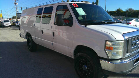 2011 Ford E-Series E-250