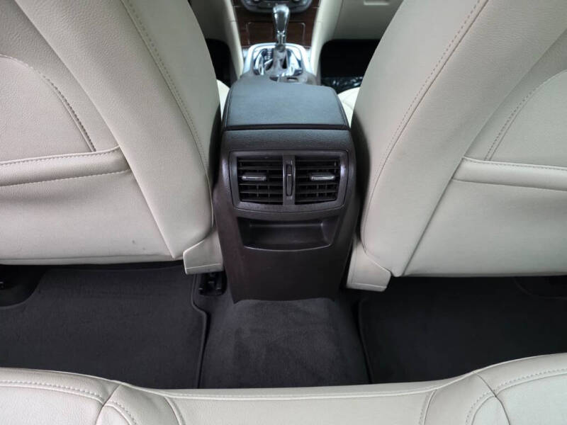 2011 Buick Regal CXL