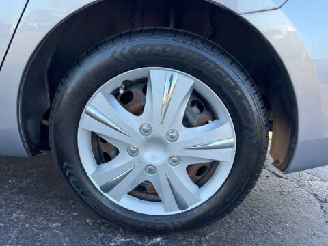 2013 Mazda MAZDA3 i SV