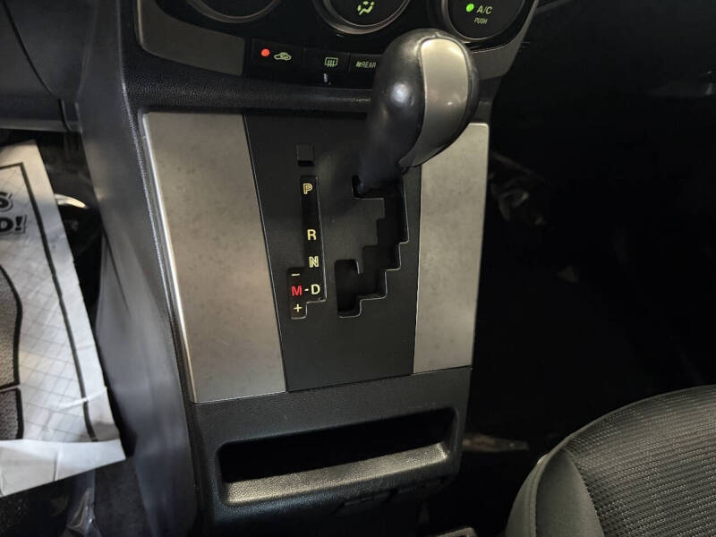 2010 Mazda MAZDA5 Touring