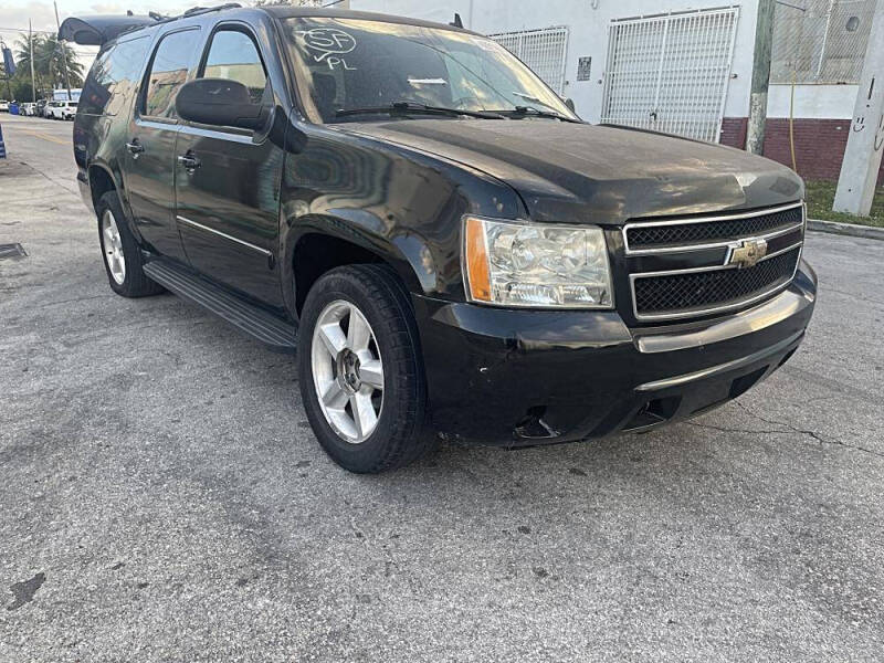 2014 Chevrolet Suburban LT