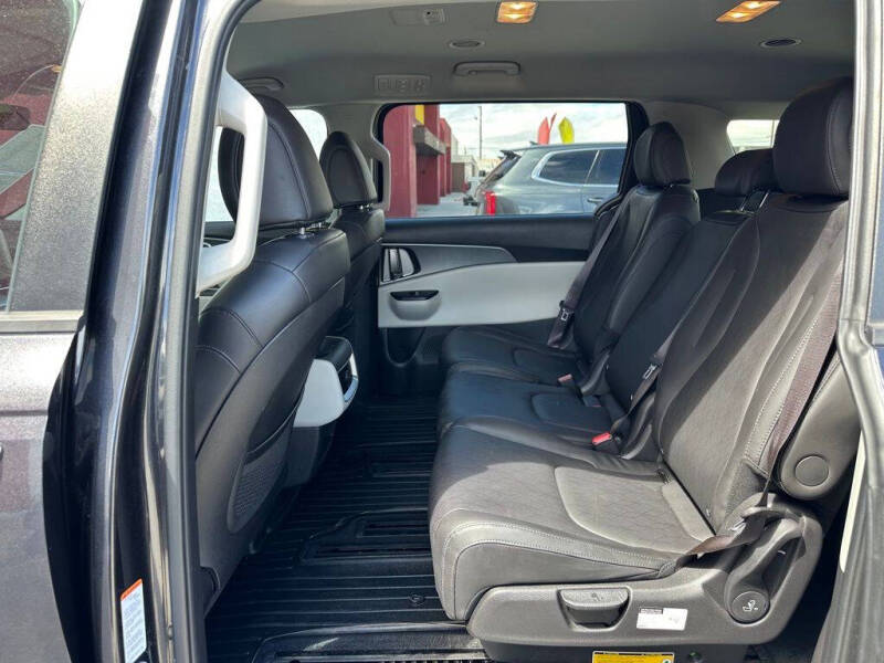 2022 Kia Carnival