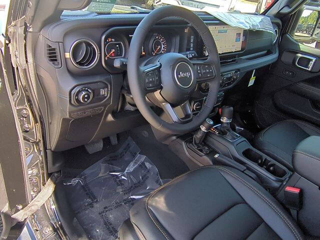 2025 Jeep Gladiator High Tide