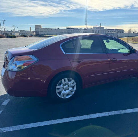 2009 Nissan Altima for sale at Great Lakes Automotive in Racine, WI