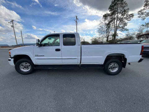 2005 GMC Sierra 2500HD
