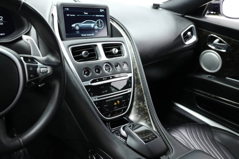 2018 Aston Martin DB11 V12