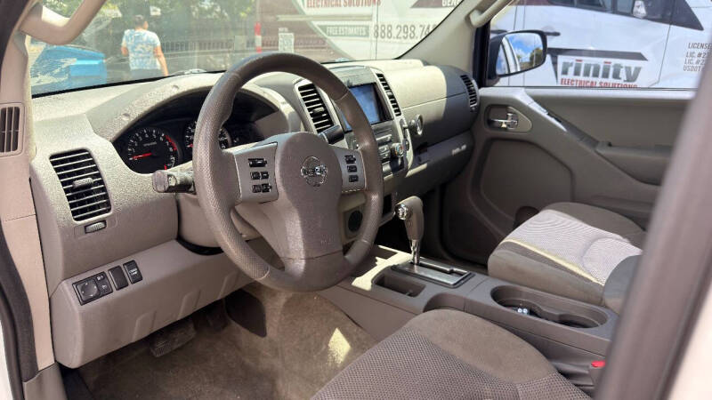 2017 Nissan Frontier S