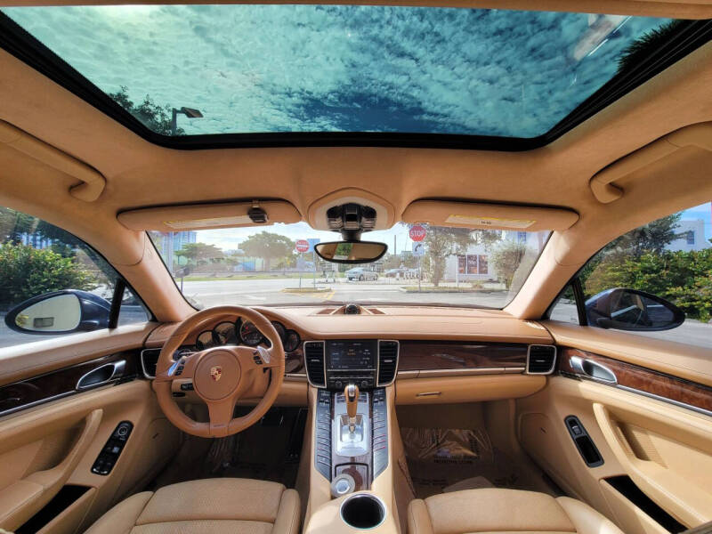 2010 Porsche Panamera Turbo