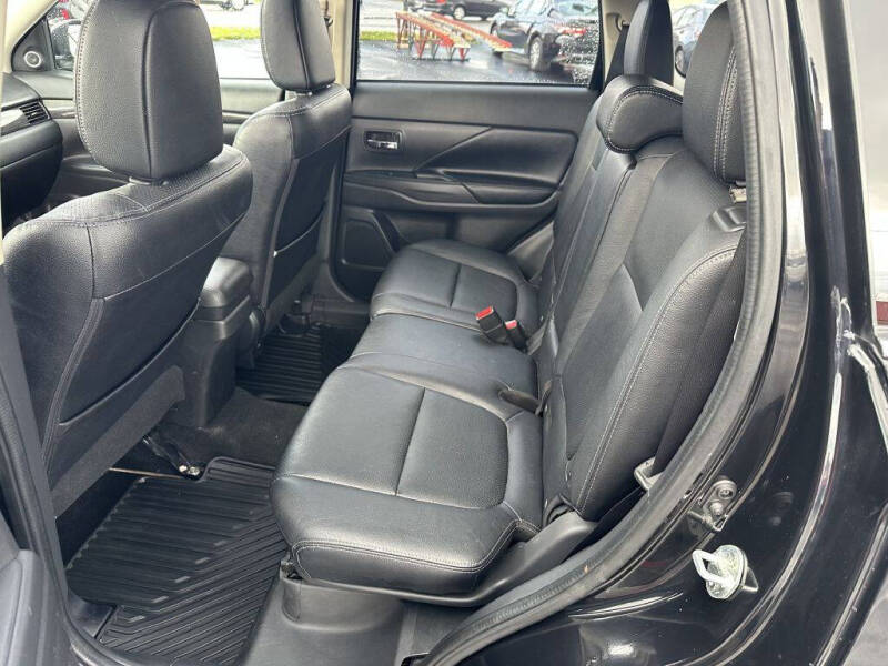 2017 Mitsubishi Outlander GT