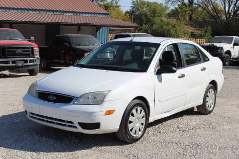 2003 Ford Focus for sale at Bailey & Sons Motor Co in Lyndon KS