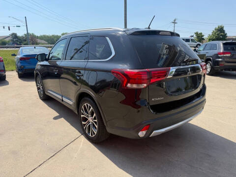 2016 Mitsubishi Outlander GT