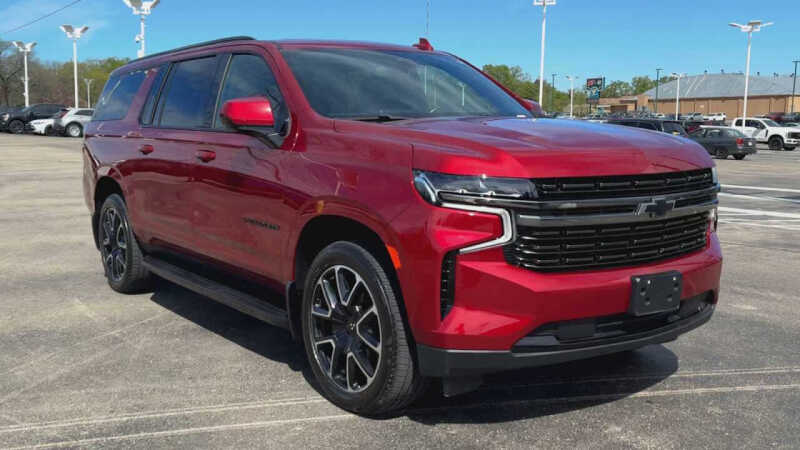 2021 Chevrolet Suburban RST