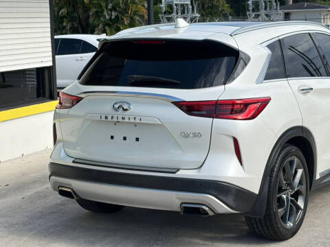 2019 Infiniti QX50 Essential
