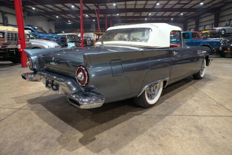 1957 Ford Thunderbird