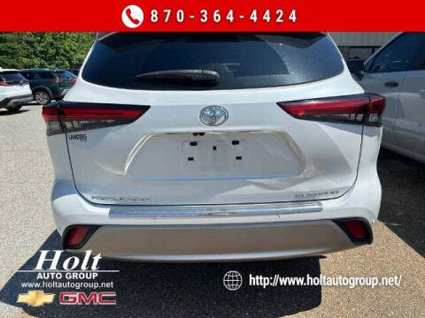 2023 Toyota Highlander Platinum