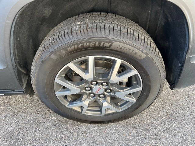 2023 GMC Acadia SLE