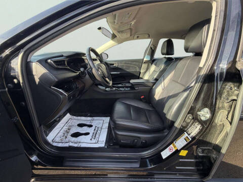 2015 Toyota Avalon XLE