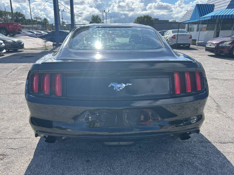2015 Ford Mustang EcoBoost