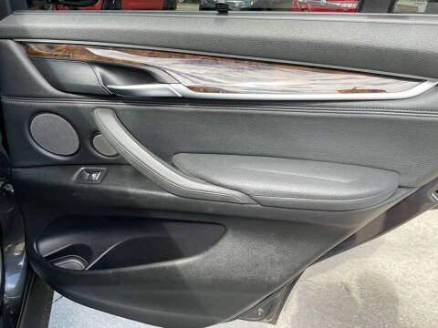 2015 BMW X5 xDrive50i