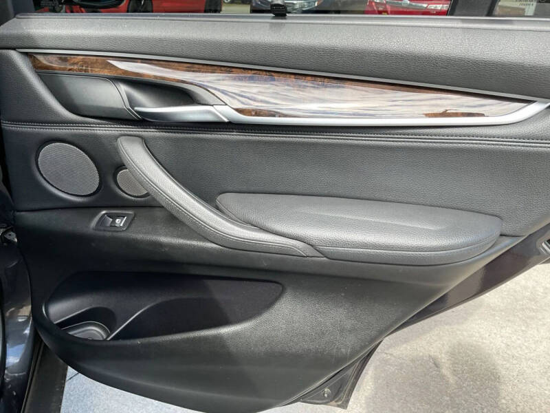 2015 BMW X5 xDrive50i