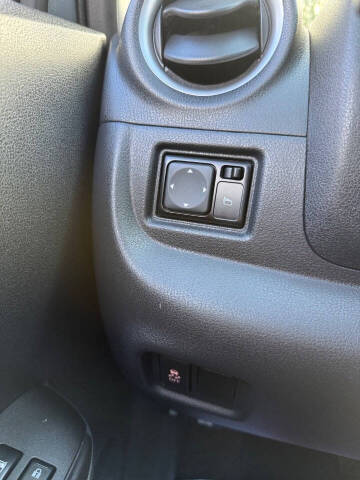 2017 Nissan Versa Note SV