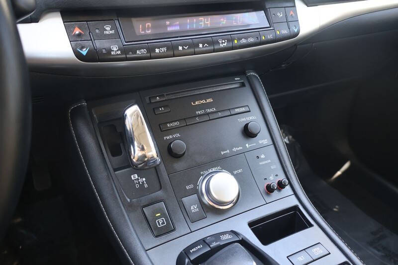 2013 Lexus CT 200h