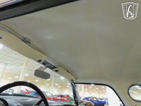 1956 Ford Thunderbird