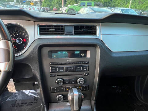 2014 Ford Mustang V6 Premium