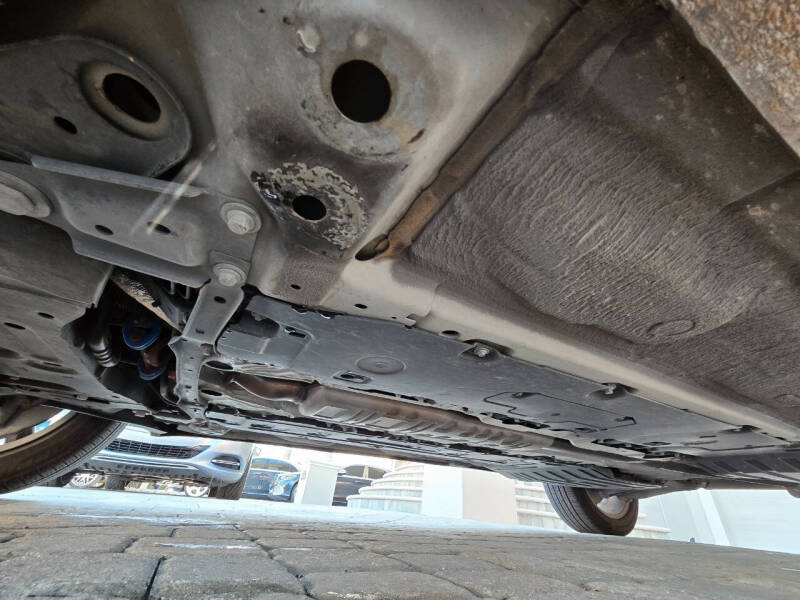 2016 Volvo XC90 T8 eAWD Momentum